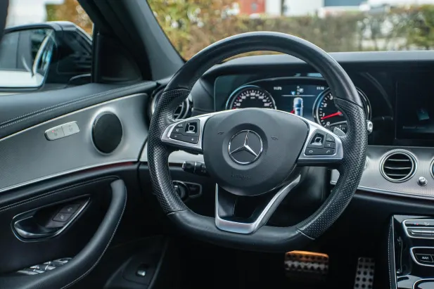 Playzee Casino Application Android/iOS